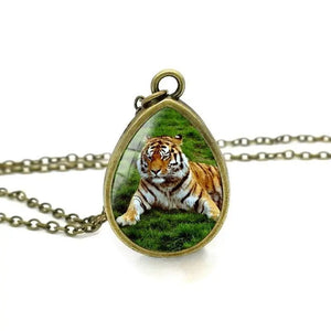 LYING TIGER PENDANT Tiger-Universe