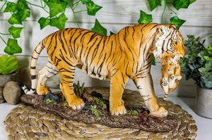 MAJESTIC RESIN TIGER STATUE Tiger-Universe