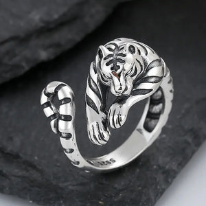 SILVER TIGER RING DESIGN FOR WOMAN Tiger-Universe