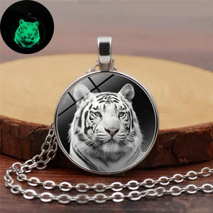 WHITE TIGER PENDANT Tiger-Universe