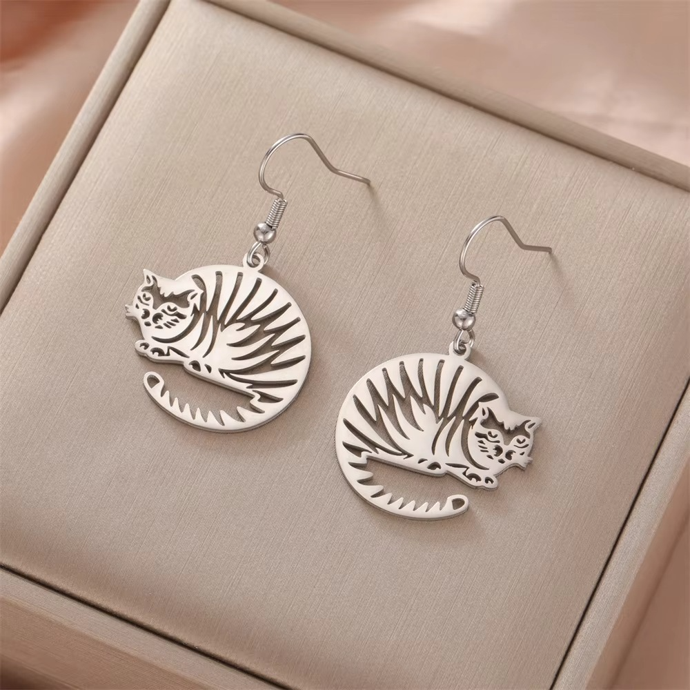 EGYPTIAN TIGER EARRINGS Tiger-Universe