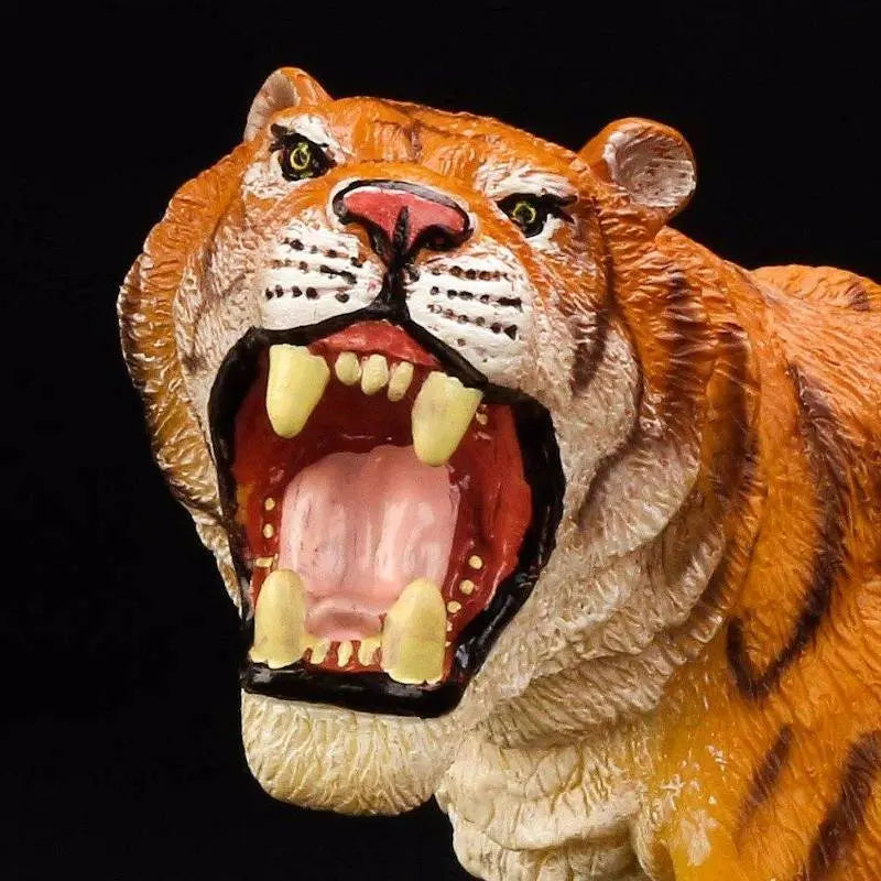 CARTOON TIGER FIGURINE Tiger-Universe