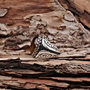 Carved Tiger Eye Ring Tiger-Universe