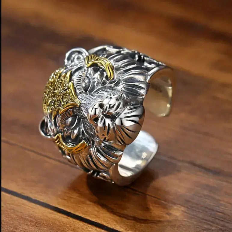 DIVINE TIGER HEAD RING SILVER Tiger-Universe