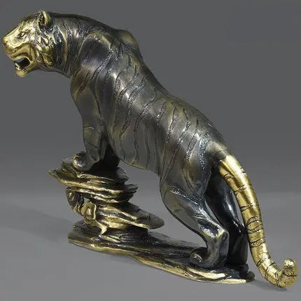 DOMINANT JAPANESE TIGER STATUE Tiger-Universe