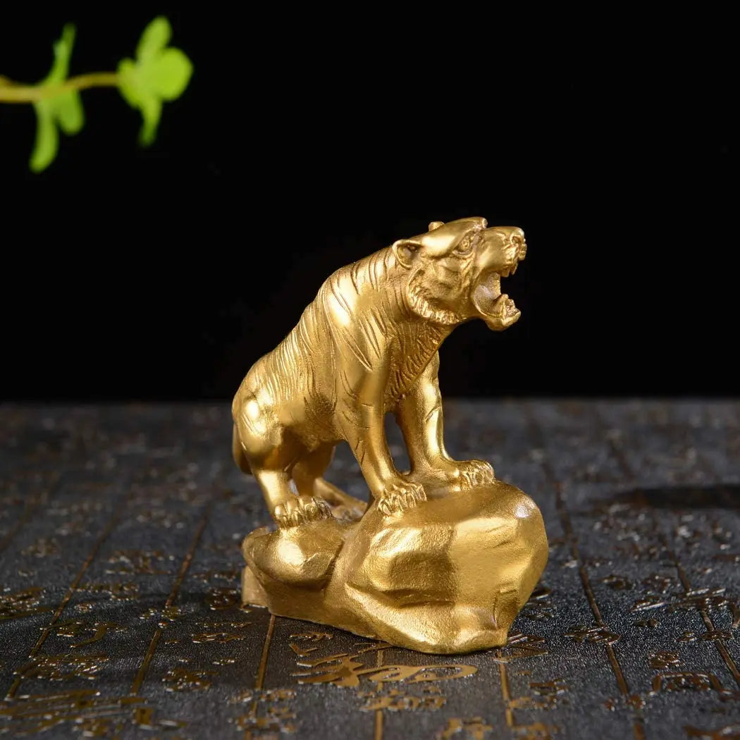 GOLDEN TIGER STATUE Tiger-Universe