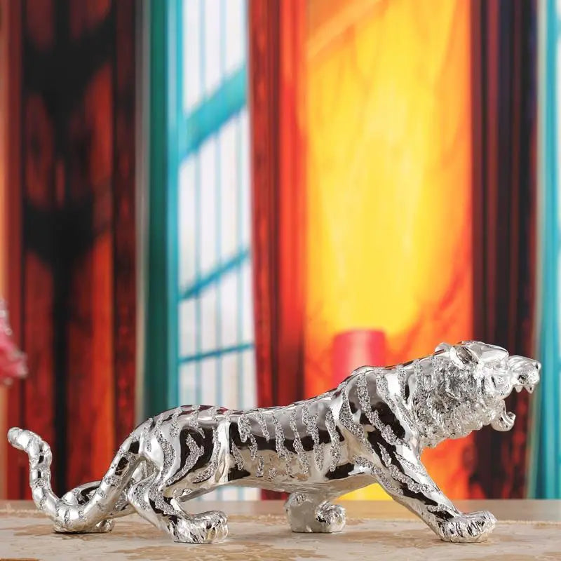 GOLDEN TIGER STATUE Tiger-Universe