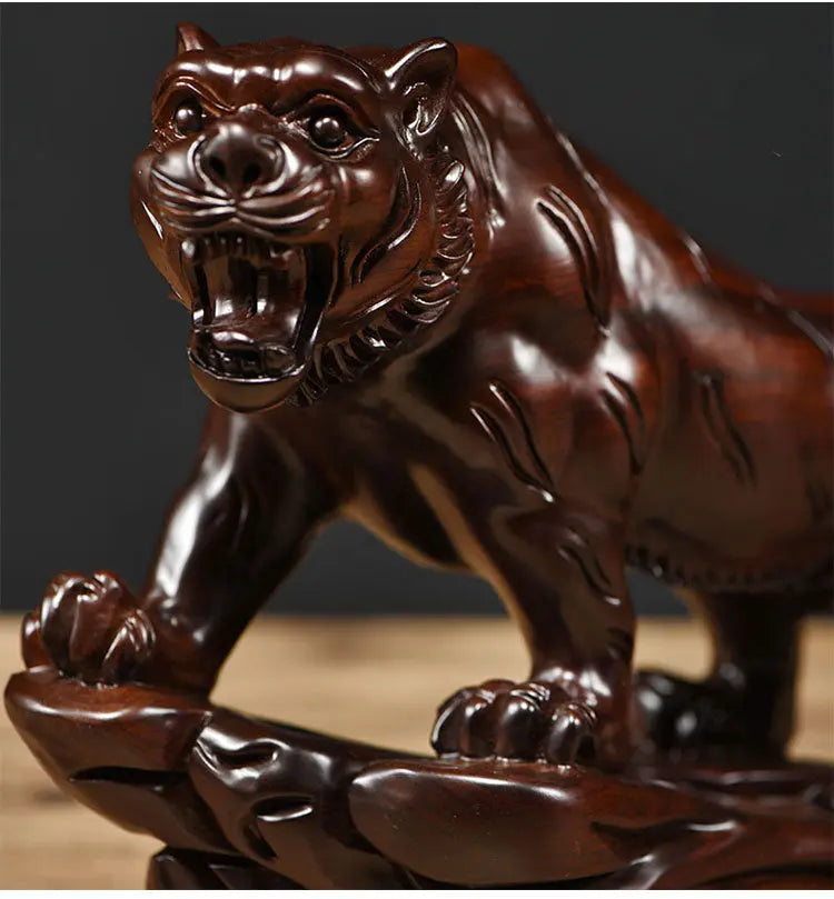 INDONESIAN TIGRESS STATUE Tiger-Universe