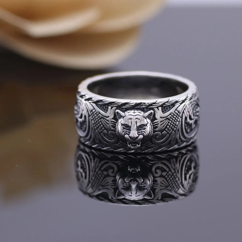 MYTHOLOGICAL MENS SILVER TIGER RING Tiger-Universe