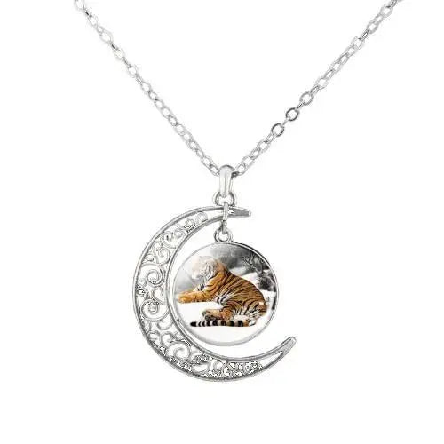  locket necklace Tiger, Tiger Locket Jewelry, Tiger Pendant,Tiger  Gift, Tiger Charm, Animal Necklace: Clothing, Shoes & Jewelry