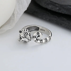 SILVER TIGER RING DESIGN FOR WOMAN Tiger-Universe