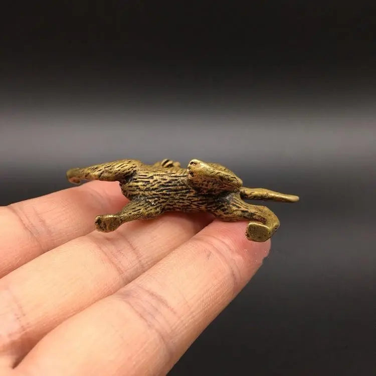 SMALL ANTIQUE TIGER STATUETTE Tiger-Universe