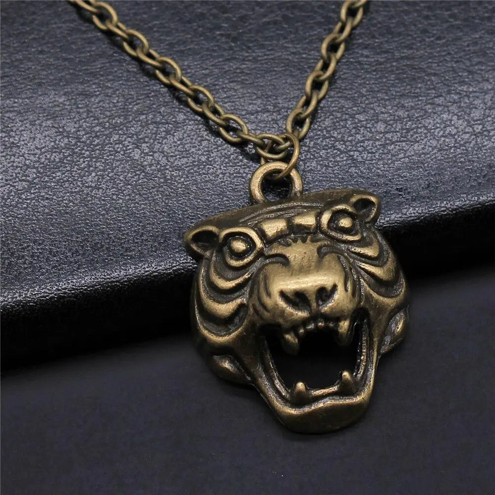 TIGER NECKLACE FROM THE TOMB