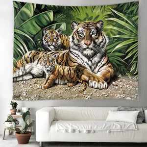 TIGER OF THE JUNGLE TAPESTRY PICTURE Tiger-Universe