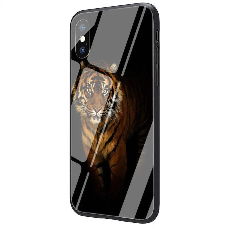 TIGER PHONE CASE MENACING LOOK Tiger-Universe