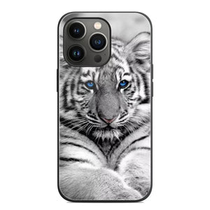 WHITE TIGER BABY PHONE CASE Tiger-Universe