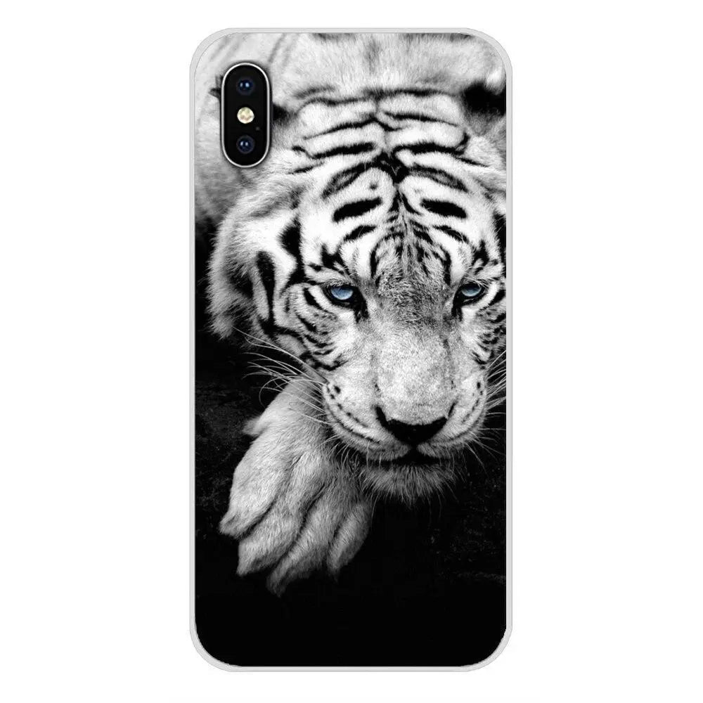 WHITE TIGER RETRO PHONE CASE Tiger-Universe