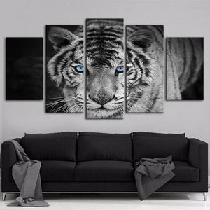 WHITE TIGER WITH BLUE EYES PAINTING Tiger-Universe