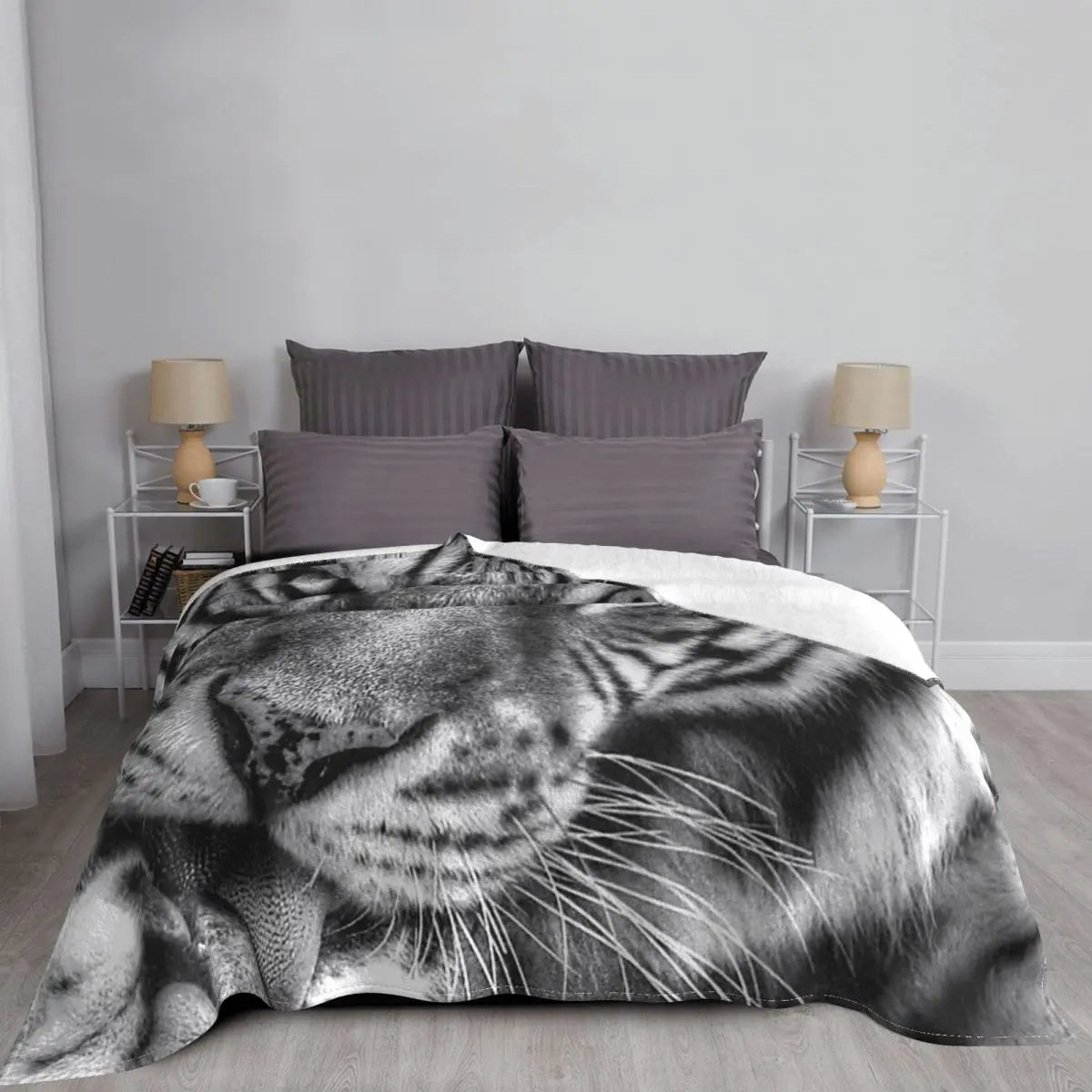 Winter White Tiger Blanket Tiger-Universe
